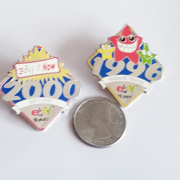 Enamel pin lot of 2 reseller convention Ebay Live - Picture 8 of 10